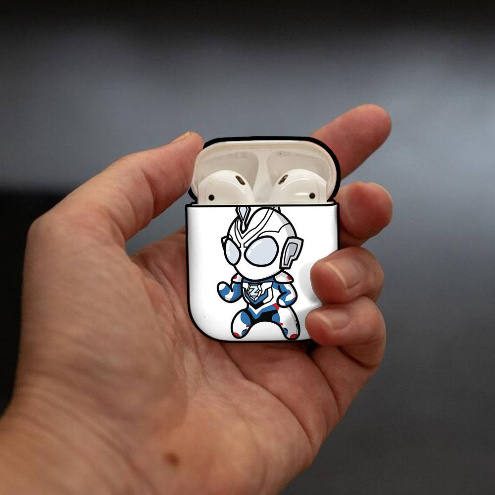 ウルトラマン Ultraman AirPods 第2世代保護ケース ハードシェル ブラック 耐衝撃・防指紋・カラビナ付き