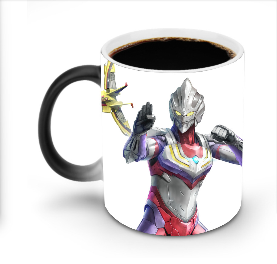 （画像用） ウルトラマン Ultraman 温度変色マグカップ